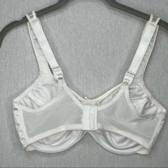 Bali Minimizer Satin Tracings Comfort Strap bra - Picture 3 of 12